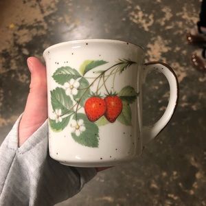 Strawberry 🍓 mug